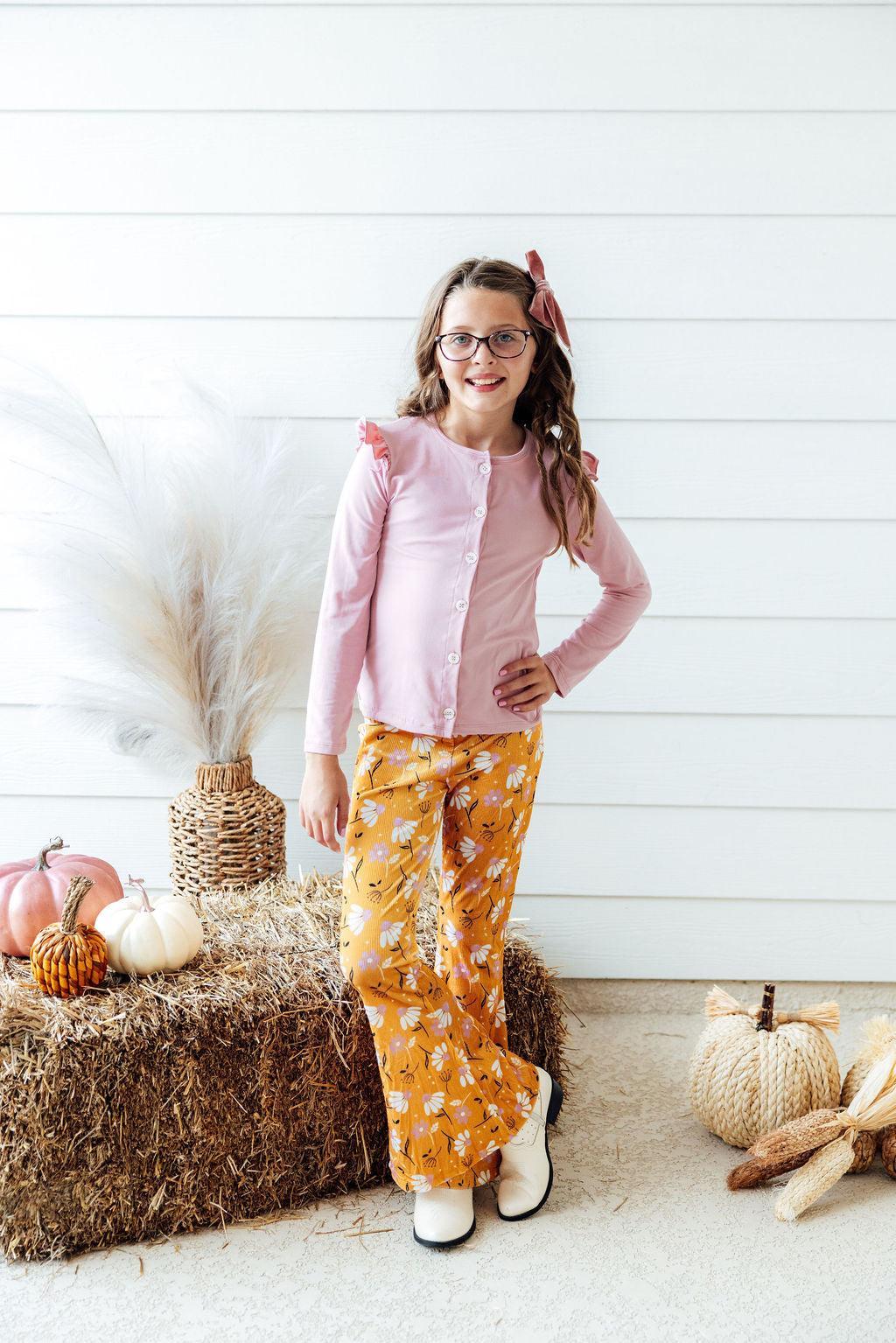 Dandelions in Fall Ribbed Velvet Bells