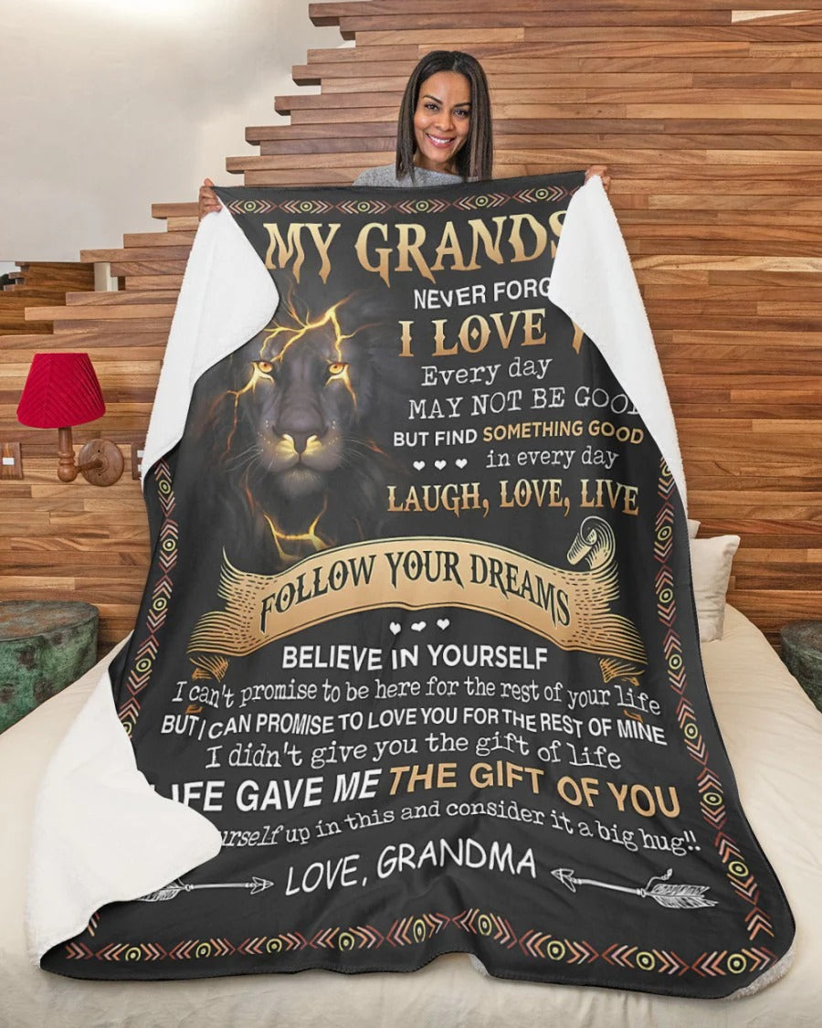 BLANKET FOR GRANDSON – COMFORT & WARMTH GIFT FROM GRANDMA  Sherpa Fleece Quilt Blanket NGHL00 (SKUB09-43)